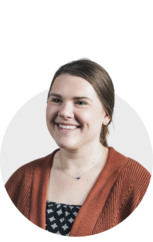 Emily Green : Manager, Contracts